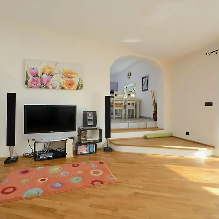 Lovely Child-friendly In Near Sea